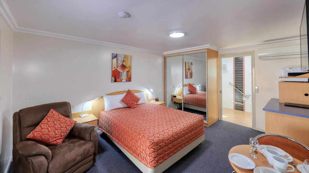 Motel Carnarvon Roma Australia