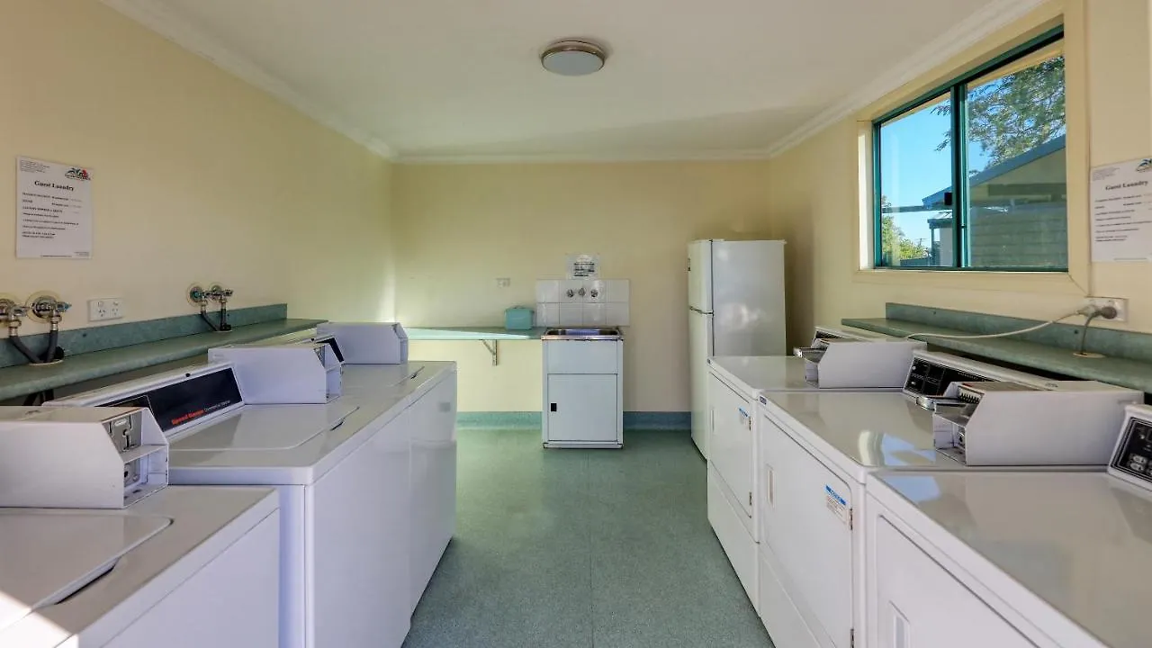 ****  Motel Carnarvon Roma Australia