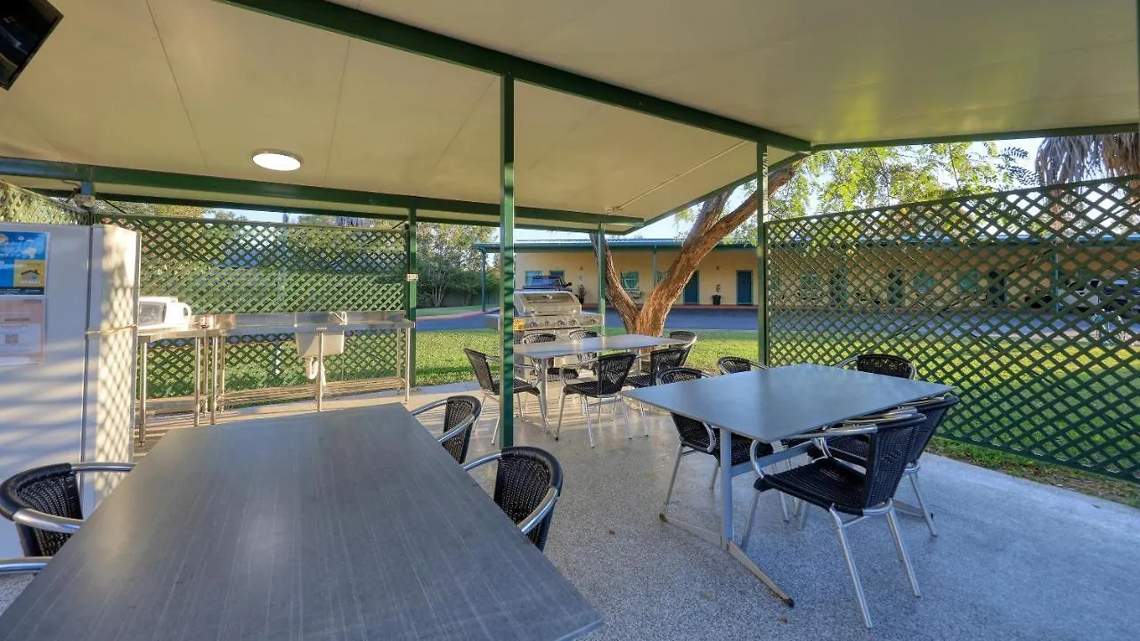 ****  Motel Carnarvon Roma Australia